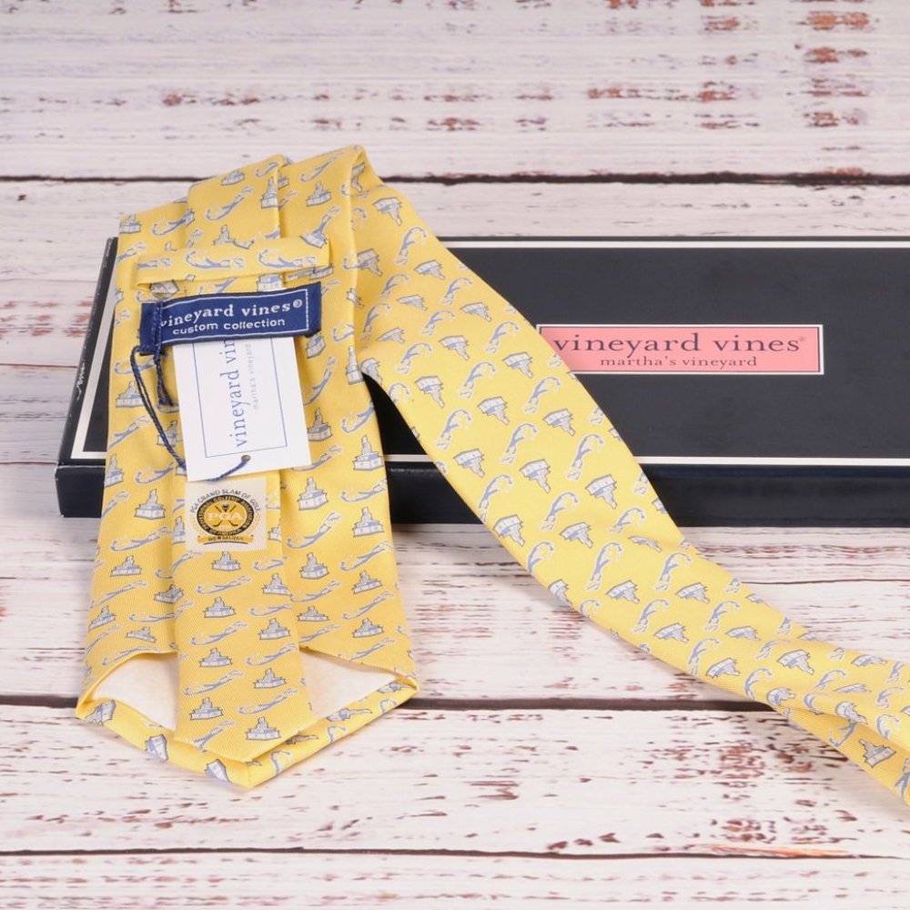 Vineyard Vines, Martha's Vineyard, PGA Bermuda, Special Edition Tie, {NWT} - Picture 3 of 8